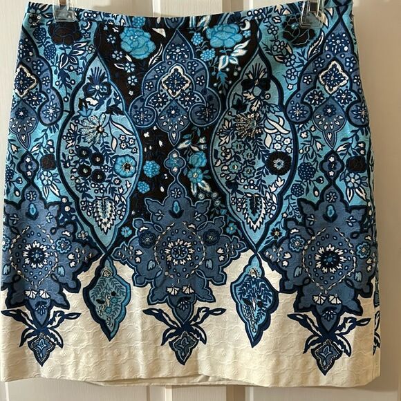 Ann Taylor Dresses & Skirts - ANN TAYLOR PETITE SKIRT EMBELLISHED W/SEQUINS